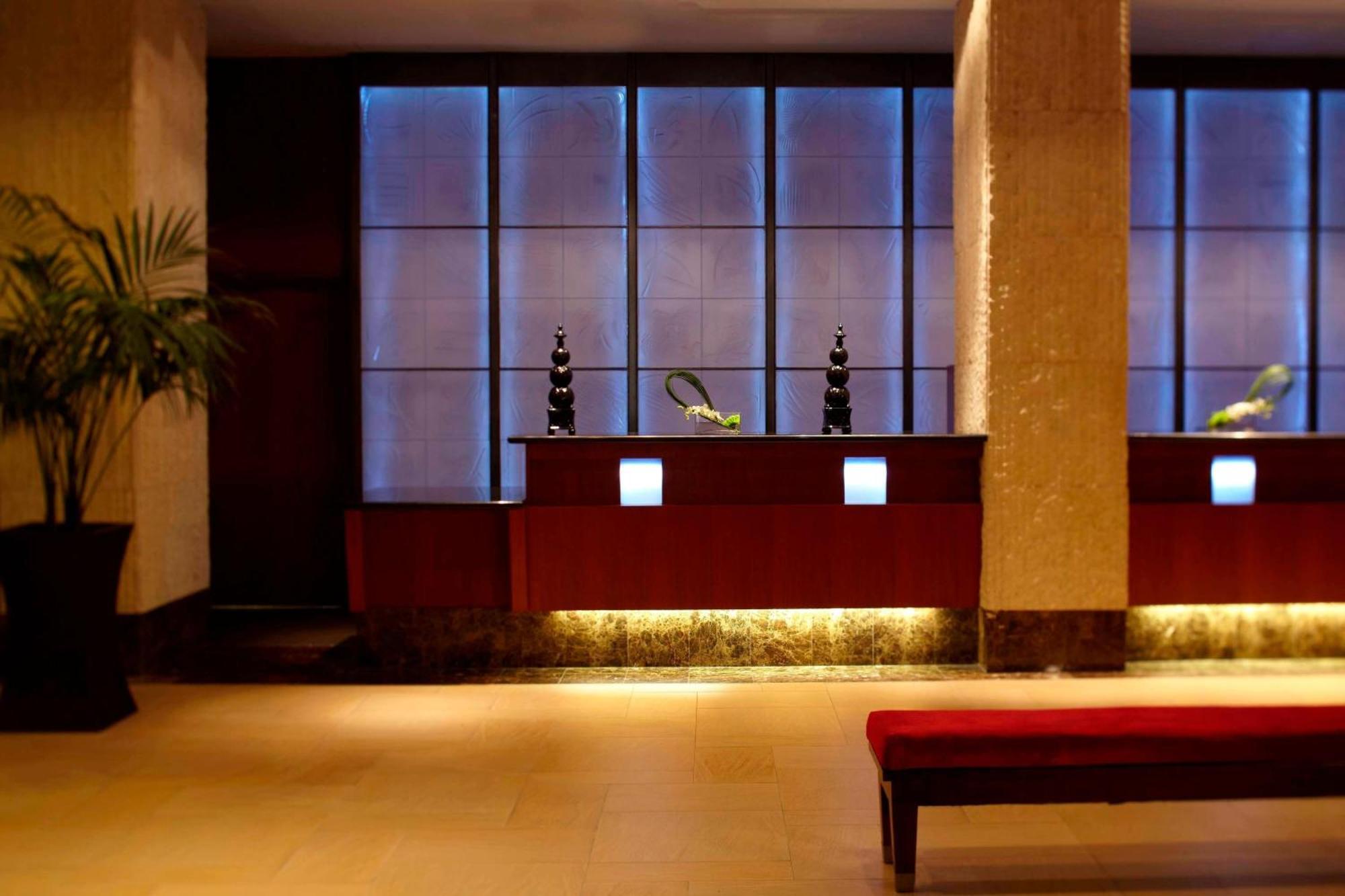 Hotel Renaissance Downtown