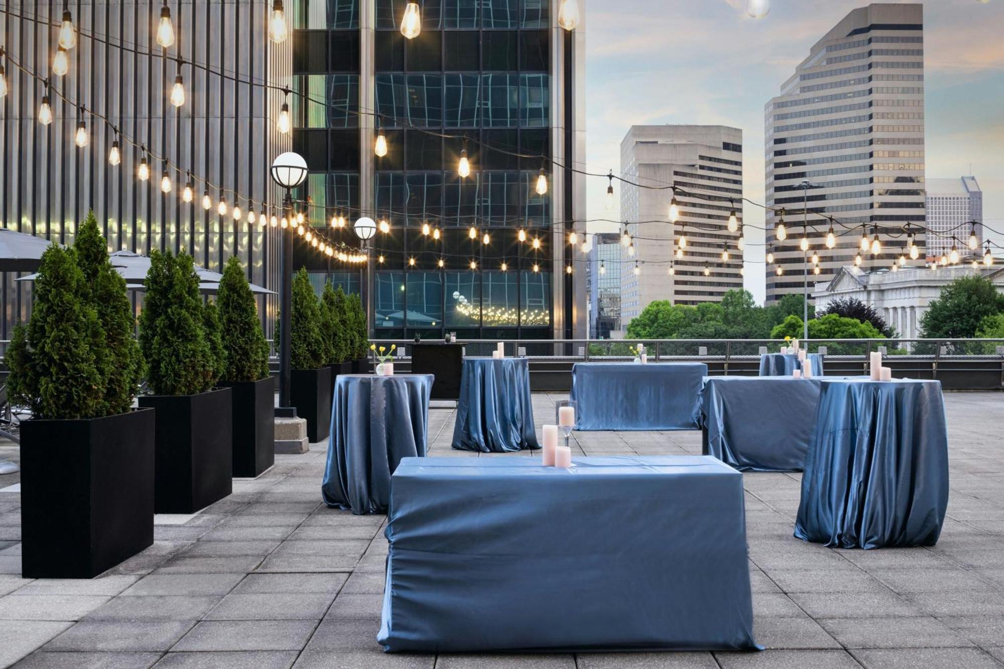 Renaissance Downtown