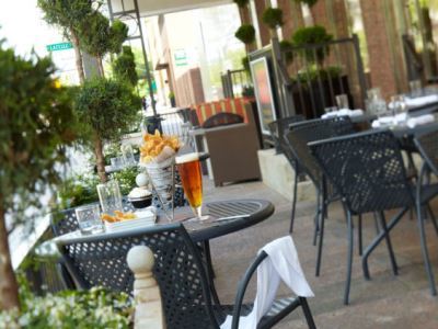 Renaissance Downtown 4*
