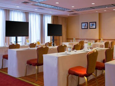 Renaissance Downtown 4* Columbus